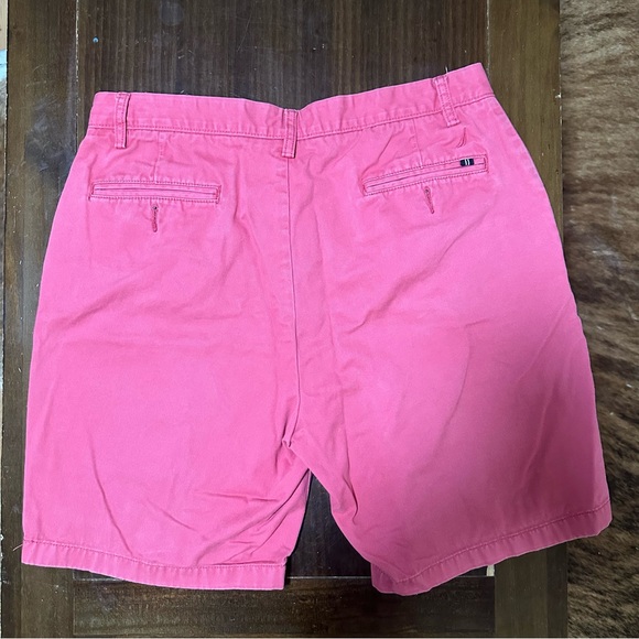 Nautica salmon men’s shorts - Picture 2 of 6